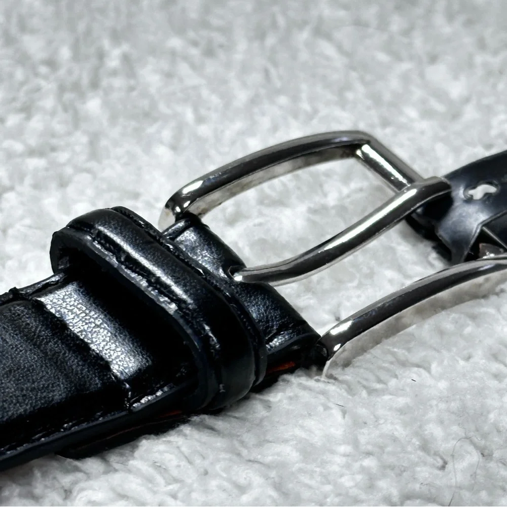 Men’s Black Leather Dress Business Belt, Silver Tone Buckle, 34-36 NWT